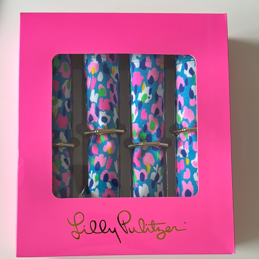 Lilly Pulitzer 8 Colorful napkins with napkin rings
